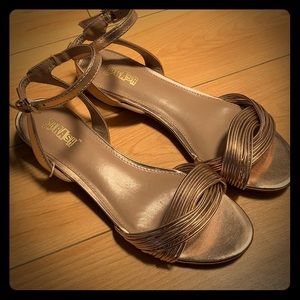 Brash Brand Rose Gold Sandals Size 8 1/2 5/$25
